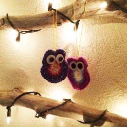 Day 1 Crochet Owls on Wall Tree